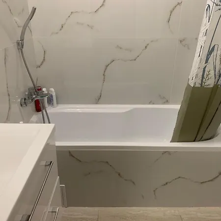 Luxury In براغ